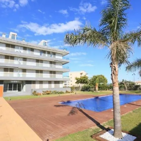 Vista A La Piscina 7 Personas En Apartment *