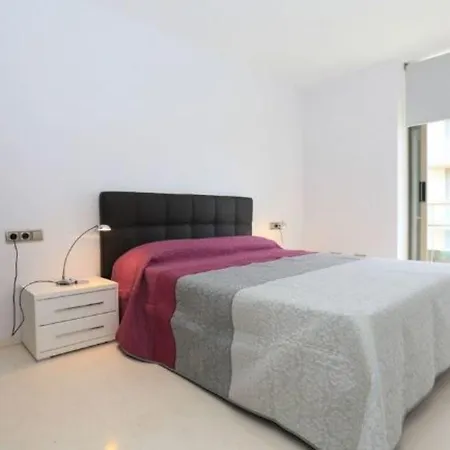 Vista A La Piscina 7 Personas En * Cambrils